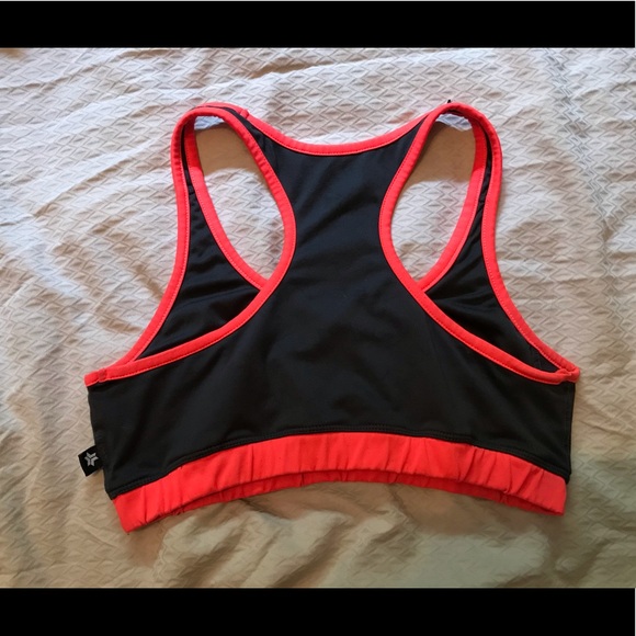 Training sports bra - Picture 2 of 2
